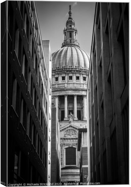 St Paul’s UK, London, Black and white  Canvas Print by Michaela Strickland
