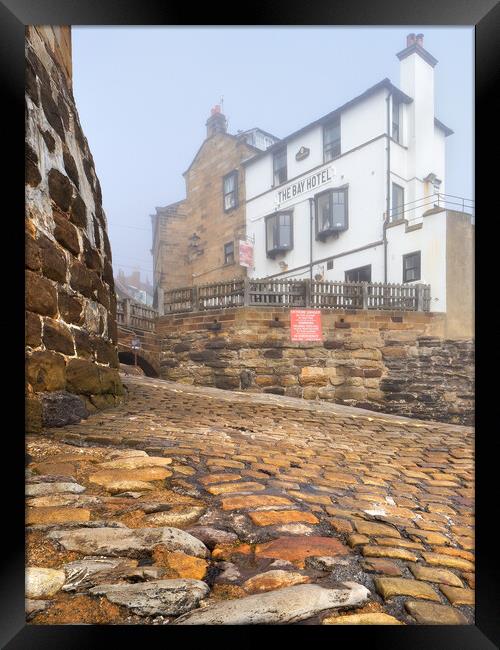 Robin Hoods Bay Framed Print by Darren Galpin