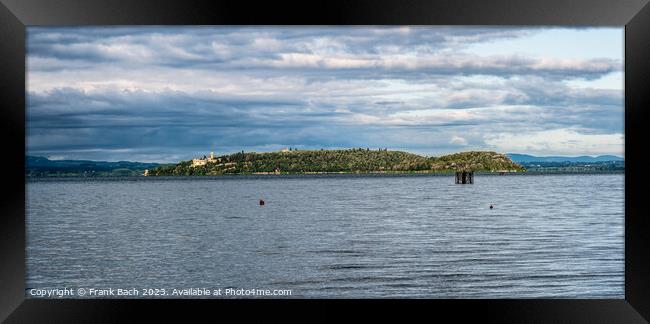 Lake Trasimeno with the islands Maggiore and Minore, Umbria, Ita Framed Print by Frank Bach