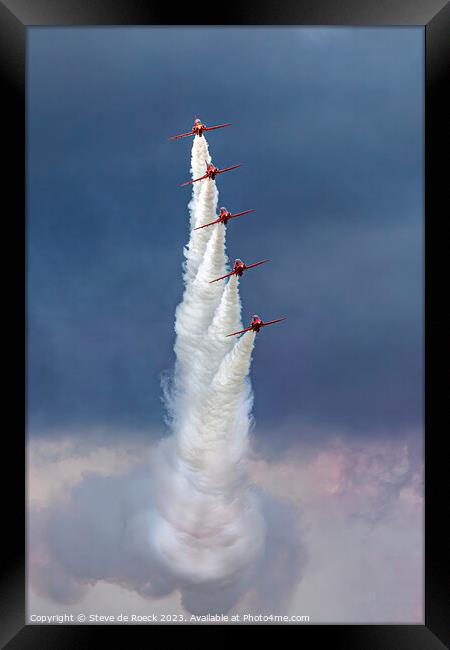 Red Arrows Aerobatic Display Team Framed Print by Steve de Roeck