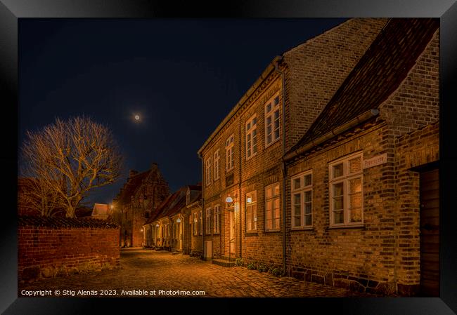 an alley the old town of Kalundborg at night Framed Print by Stig Alenäs