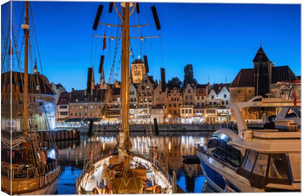 Evening In City Of Gdansk In Poland Canvas Print by Artur Bogacki