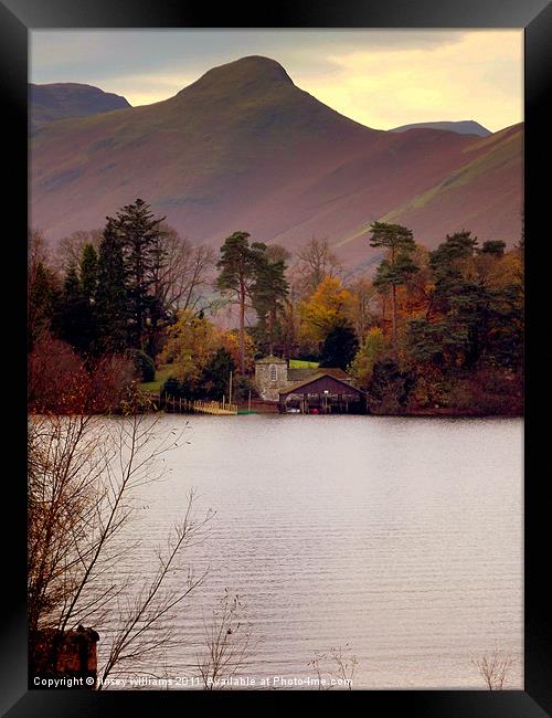 A home on Derwent water Framed Print by Linsey Williams