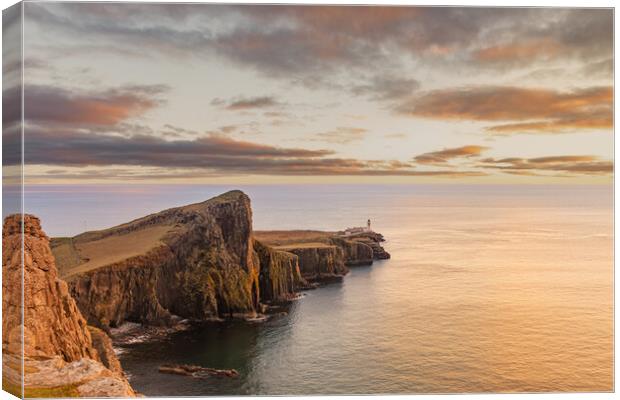 Neist point at sunset Canvas Print by Kevin Winter