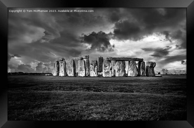 Stonehenge in Mono Framed Print by Tom McPherson
