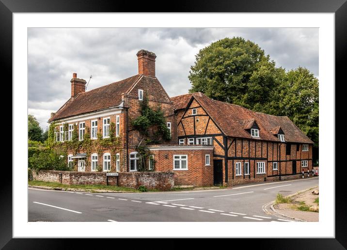 Old houses in Old Amersham, Buckinghamshire, England, UK Framed Mounted Print by Kevin Hellon