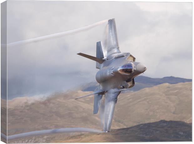 F35A low level Canvas Print by Rory Trappe