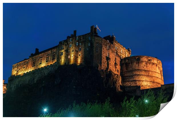 Edinburgh Castle At Night In Scotland Print by Artur Bogacki