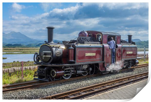 The steam engine, Merddin Emrys at Porthmadog Print by Keith Douglas