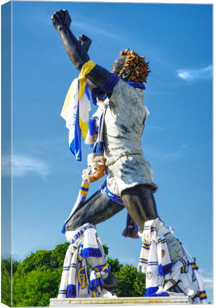 Leeds United Billy Bremner Statue  Canvas Print by Alison Chambers