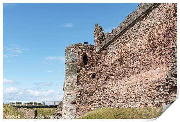 The remains of the west wall of Tantallon Castle, North Berwick, East Lothian, Scotland Print by Dave Collins
