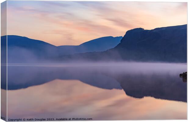 Morning mist on Derwent Water Canvas Print by Keith Douglas