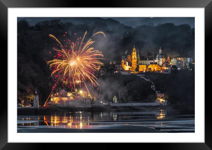 Fireworks at Portmeirion Framed Mounted Print by Rory Trappe
