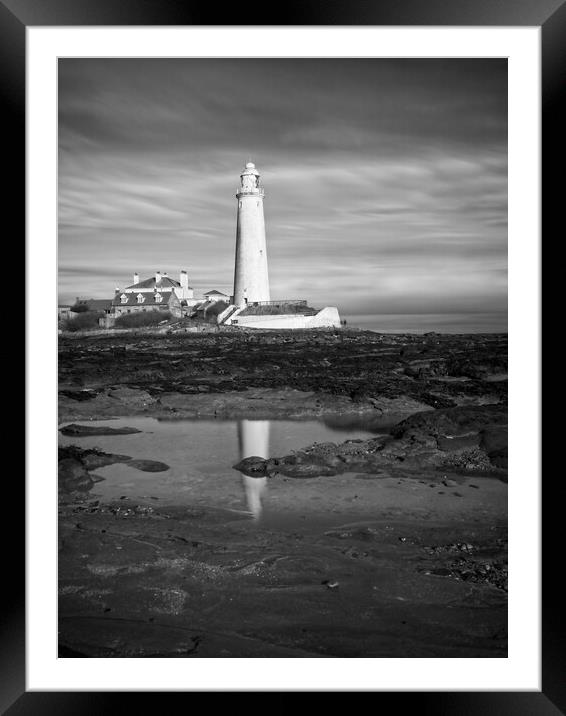 St Marys Lighthouse, Whitley Bay Framed Mounted Print by Rob Cole