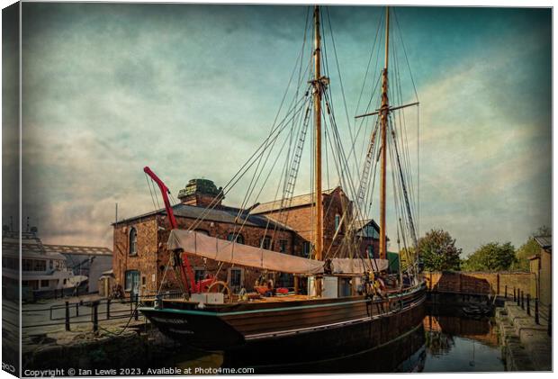 Tall Ship in Dock at Gloucester Canvas Print by Ian Lewis