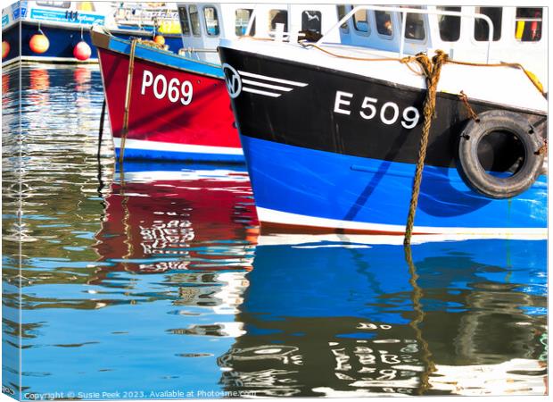 Harbour Reflections at Lyme Regis Canvas Print by Susie Peek