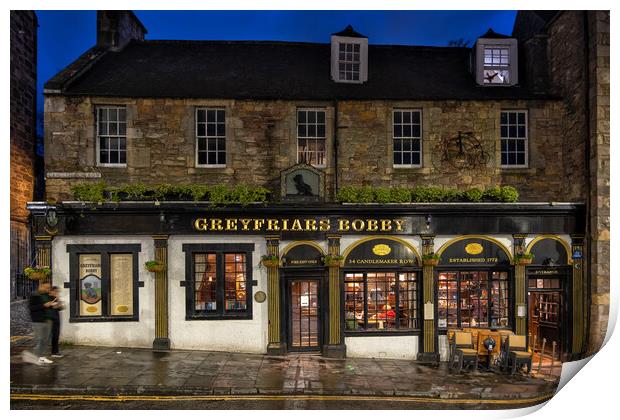 Greyfriars Bobby Bar at Night in Edinburgh Print by Artur Bogacki