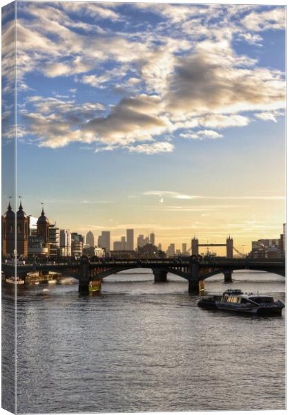 London skyline in the sunrise colours  Canvas Print by Tony lopez