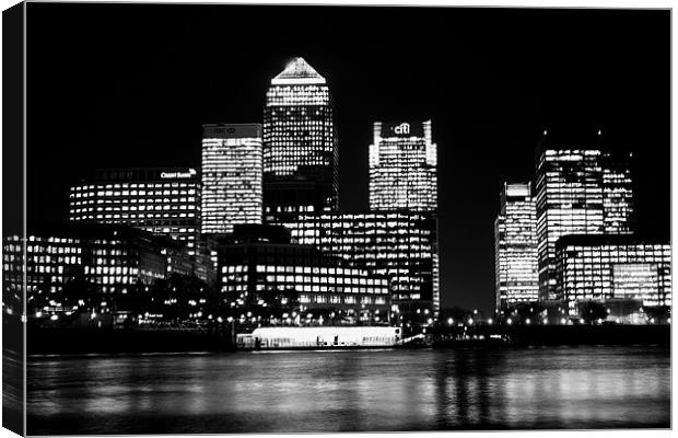 Canary Wharf Skyline Canvas Print by Phil Clements