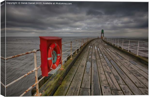 Whitby Pier, Whitby Harbour, West Yorkshire Canvas Print by Derek Daniel
