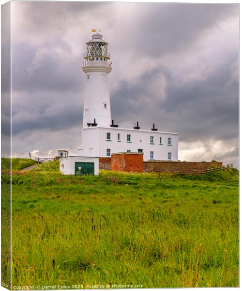 Flamborough Head lighthouse Canvas Print by Darrell Evans