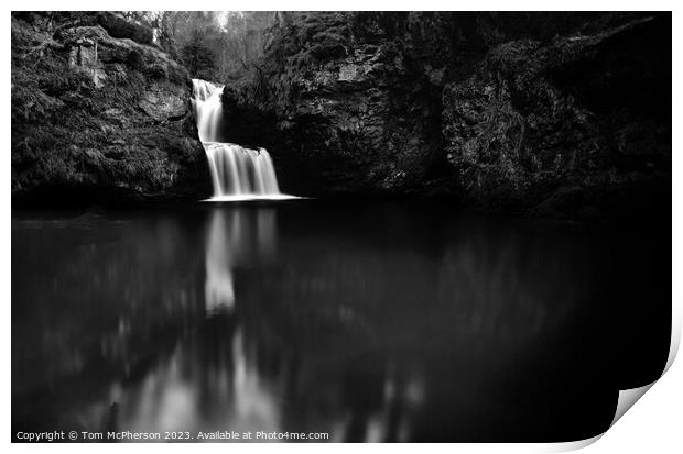 The Linn Falls  Print by Tom McPherson