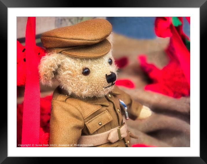 Old Soldier Remembrance Teddy Framed Mounted Print by Susie Peek
