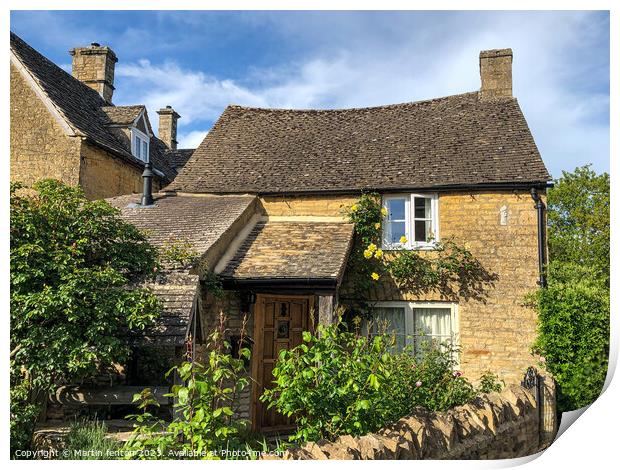 Wishing well cottage Bourton on the water. Print by Martin fenton
