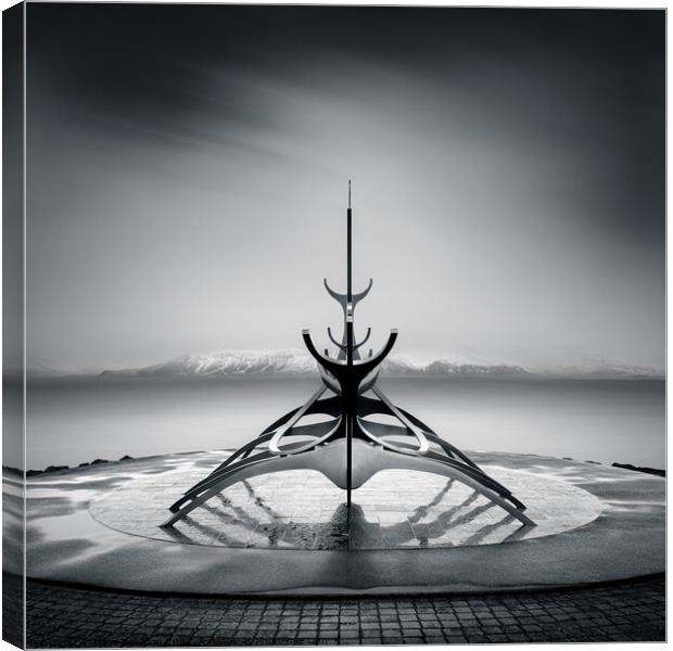 Sun Voyager Canvas Print by Dave Bowman