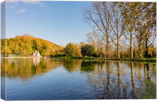 Autumn colours and reflections - Swanbourne Lake,  Canvas Print by Malcolm McHugh