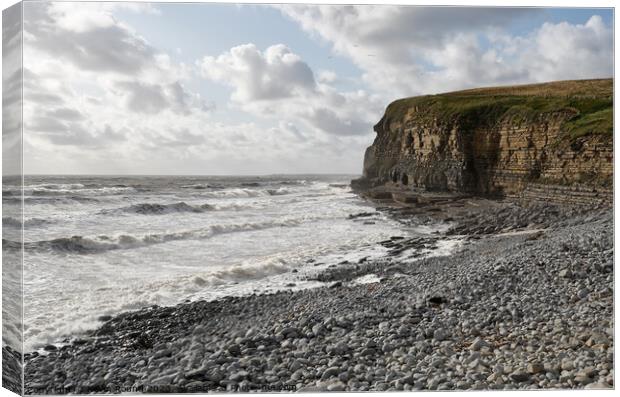 Dunraven Bay Wales Canvas Print by Kevin Round