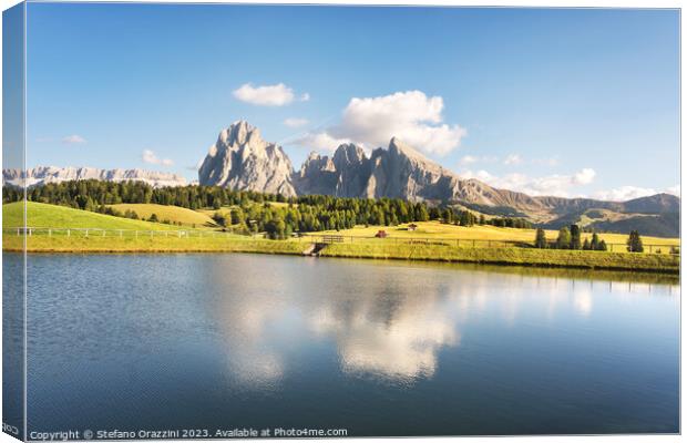 Lake and mountains, Seiser Alm, Dolomites Canvas Print by Stefano Orazzini