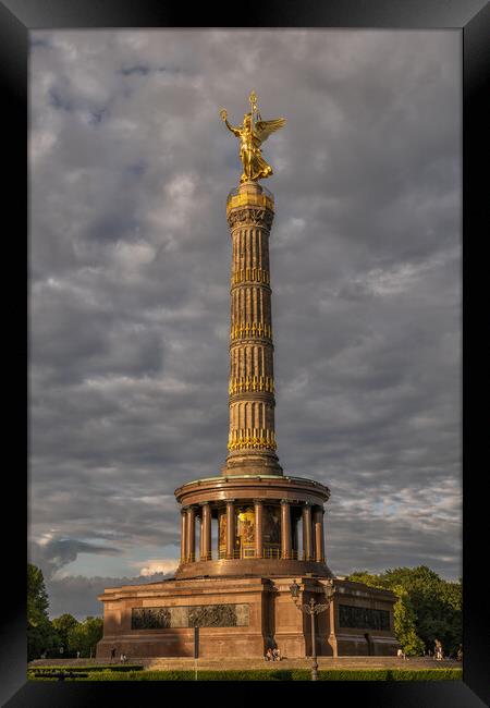 The Victory Column In Berlin Framed Print by Artur Bogacki