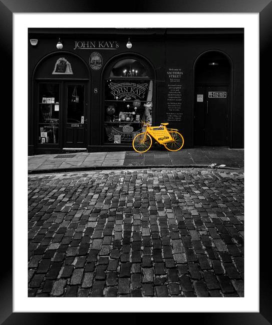 Edinburgh Streets Yellow Bicycle  Framed Print by Les McLuckie