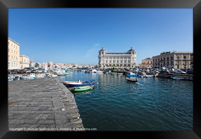 Ortigia Harbour, Sicily Framed Print by Duncan Spence