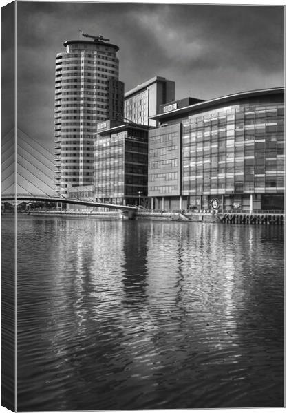 MediaCityUK, Salford Quays  Canvas Print by Darren Galpin