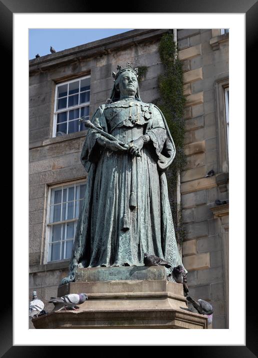 Queen Victoria Statue In Leith, Edinburgh Framed Mounted Print by Artur Bogacki