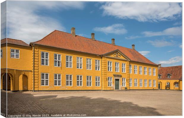the yellow Roskilde Palace  Canvas Print by Stig Alenäs