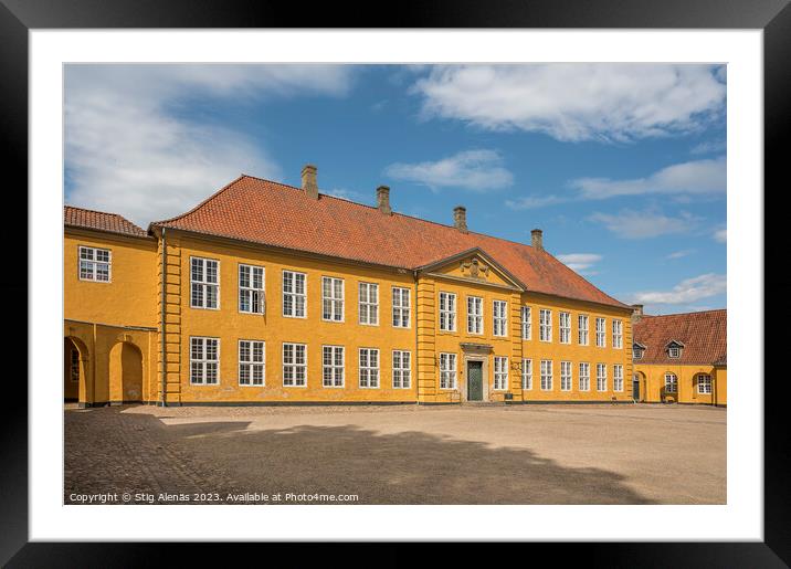 the yellow Roskilde Palace  Framed Mounted Print by Stig Alenäs