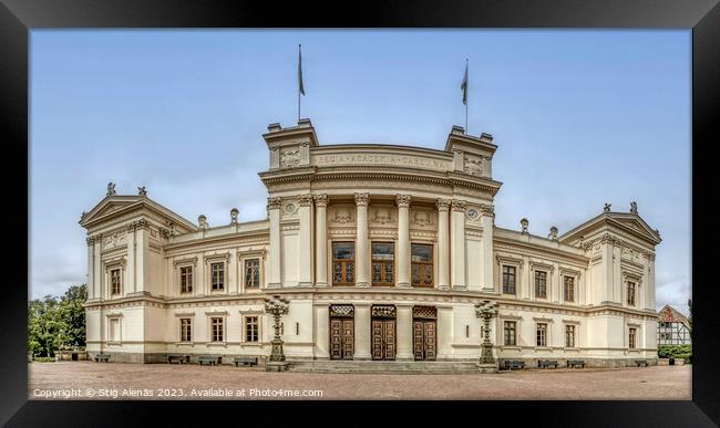 Curved panoramic view of the white Lund University building Framed Print by Stig Alenäs