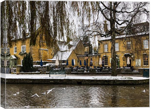  Cotswold hotels in Bourton on the water Canvas Print by Martin fenton