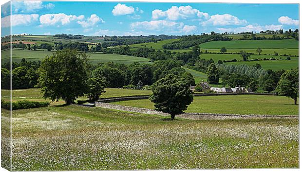 Cotswolds countryside Canvas Print by Kevin Britland