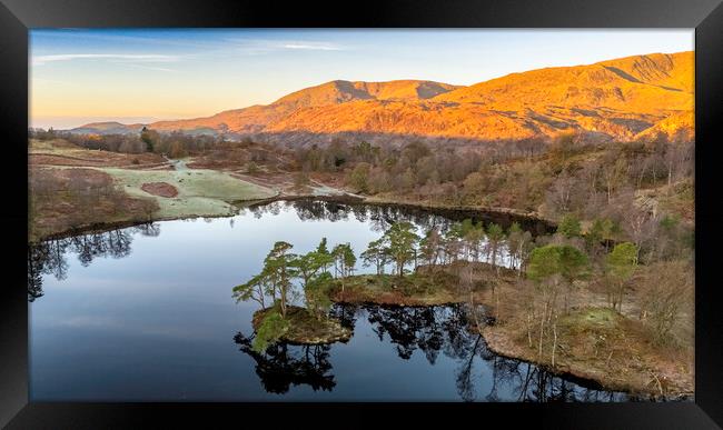 Tarns Hows To Old Man Of Coniston Framed Print by Steve Smith