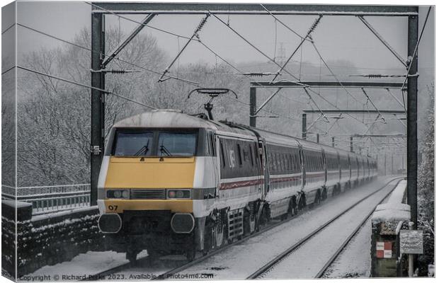 LNER heritage Train in the Snow Canvas Print by Richard Perks