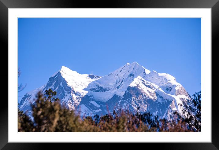 landscape view of snow covered mountain rainge Framed Mounted Print by Ambir Tolang
