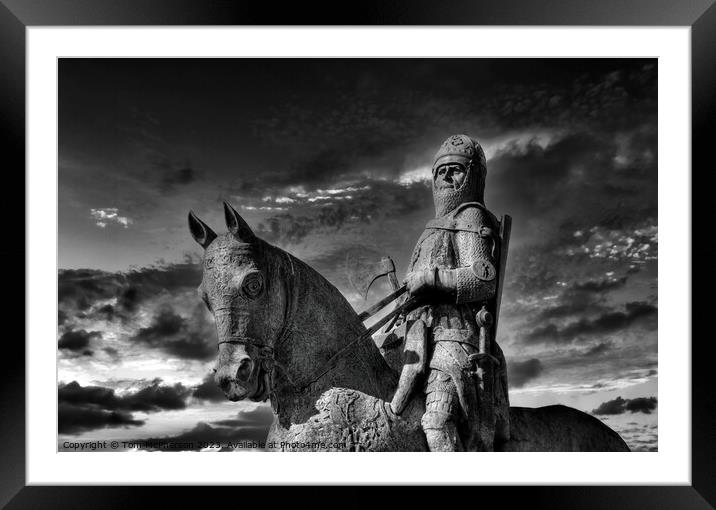 Robert The Bruce Statue Framed Mounted Print by Tom McPherson