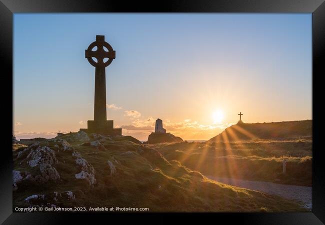 Sunset on llandwyn Island , ISle of Anglesey  Framed Print by Gail Johnson
