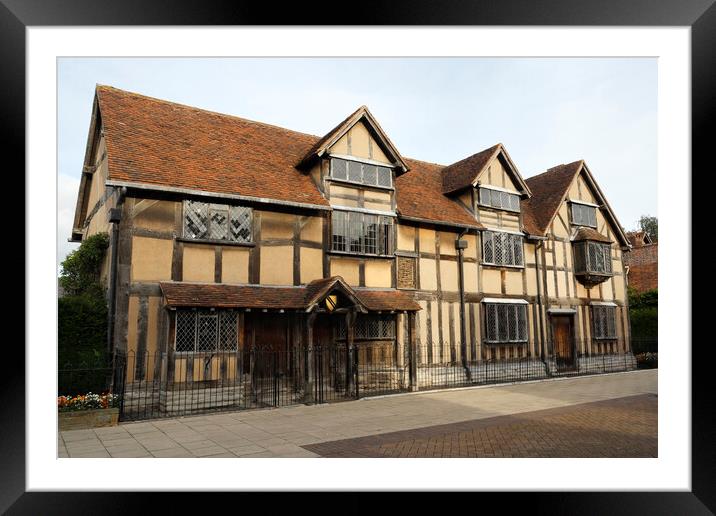 Shakespeare's Birthplace left Framed Mounted Print by Kevin Round