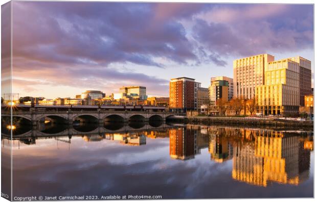 Sunset Reflections in the River Clyde Canvas Print by Janet Carmichael