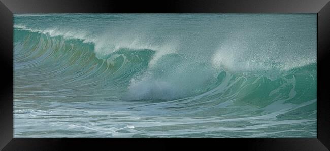 Cornwall waves Framed Print by kathy white